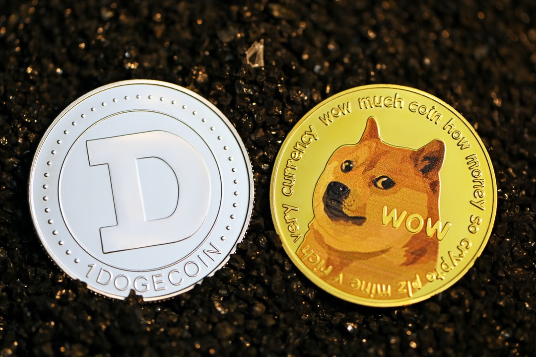 difference between dogecoin and bitcoin